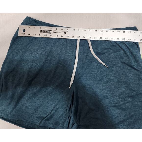 All in motion shorts L18'' x W42'' men's XXL - Picture 5 of 7
